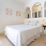 Vila 913